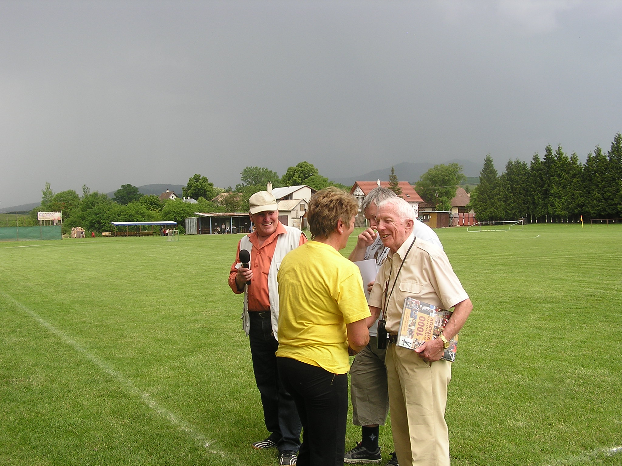 Okresné šport. hry seniorov, 8.6.2013, Dražkovce 096